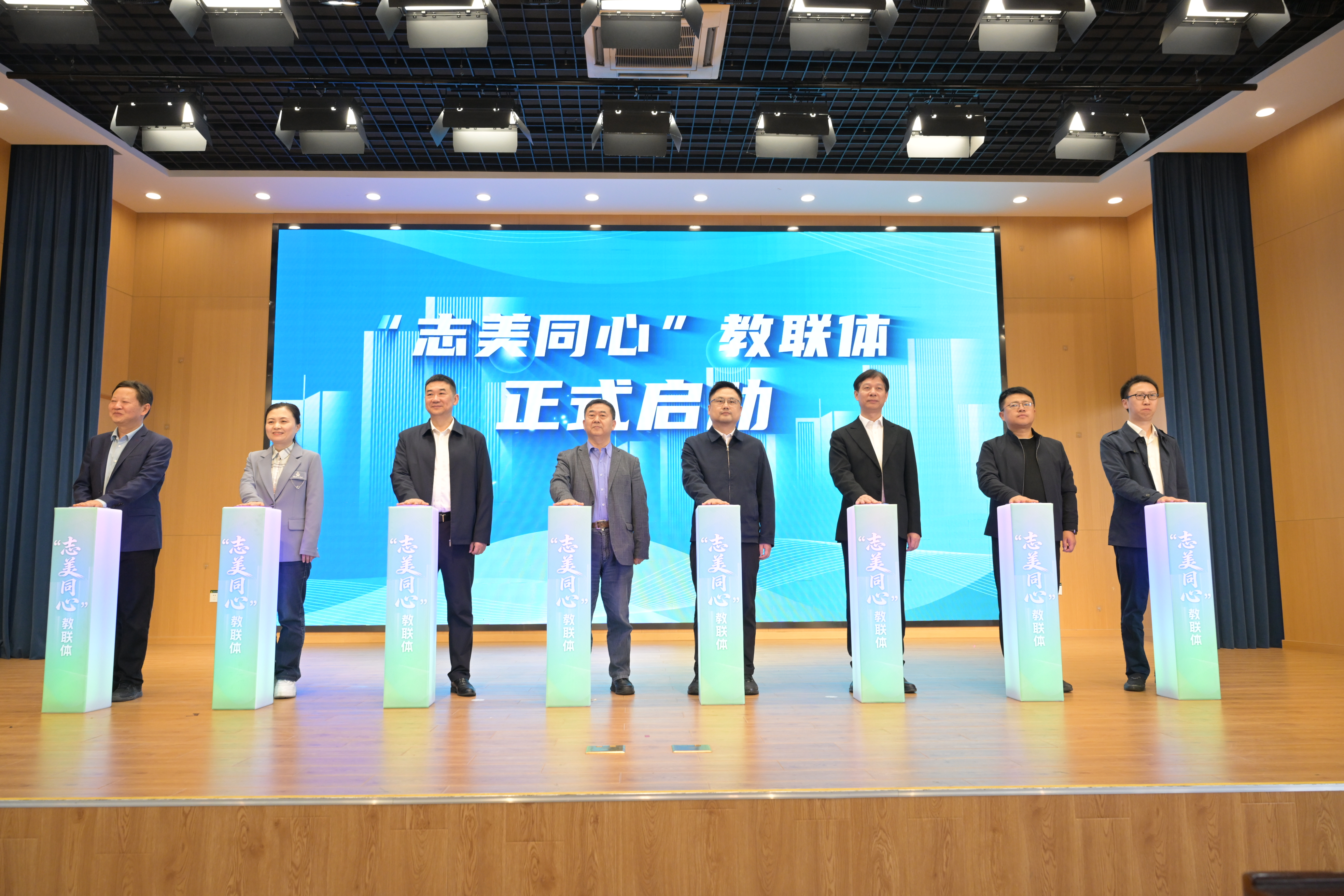 图片8.JPG