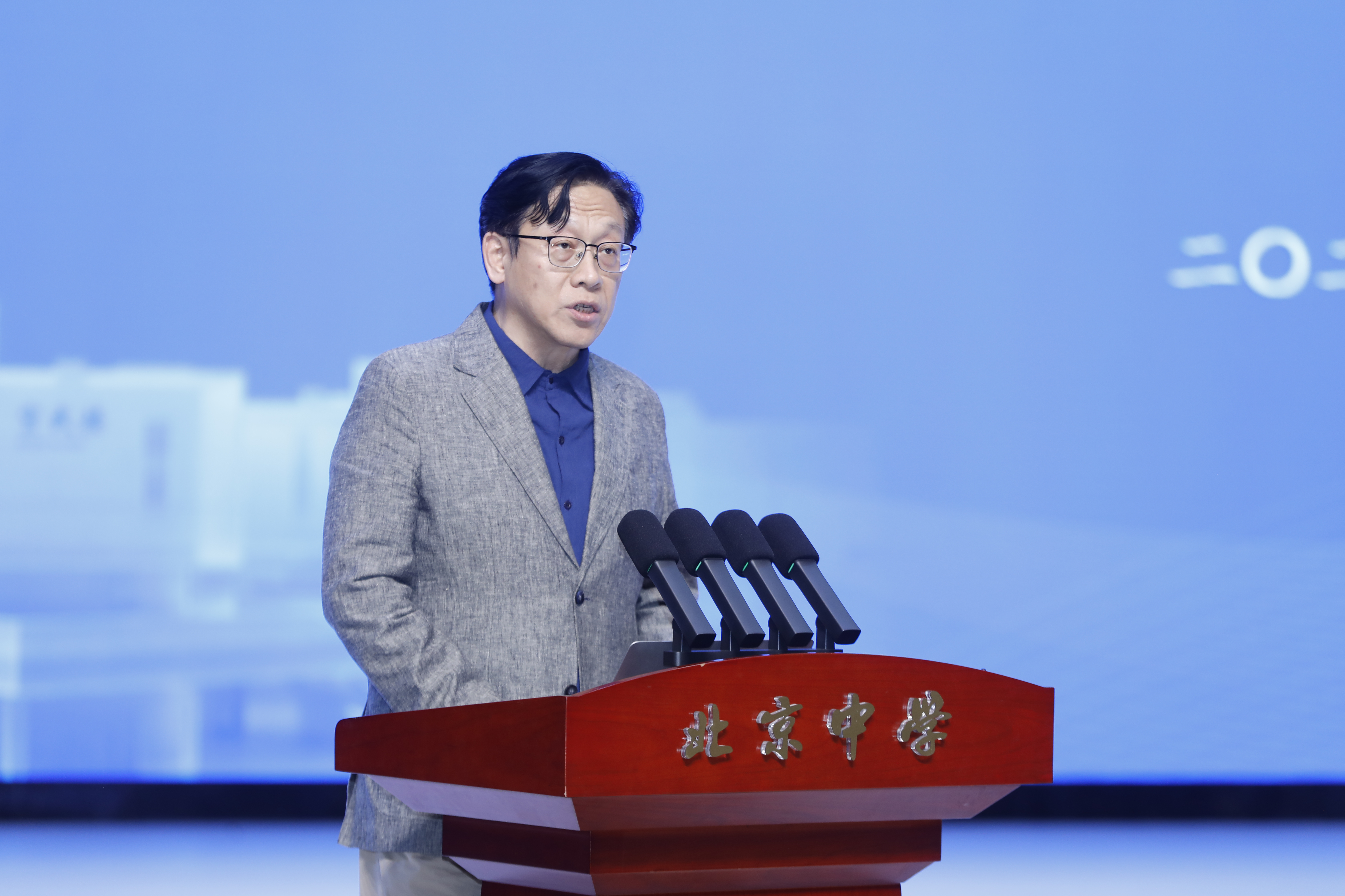 2许嘉宁致辞.JPG