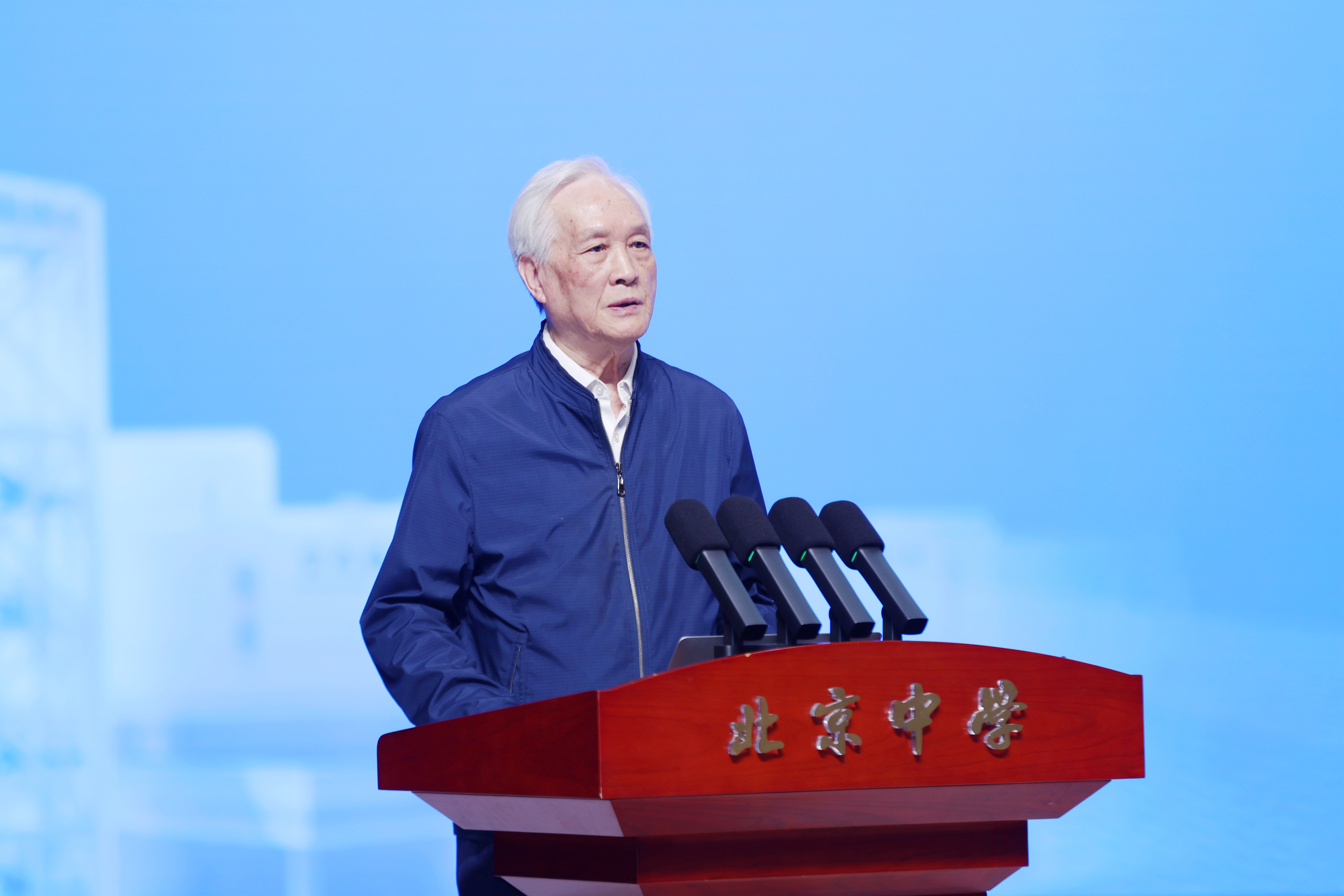10成尚荣点评.JPG