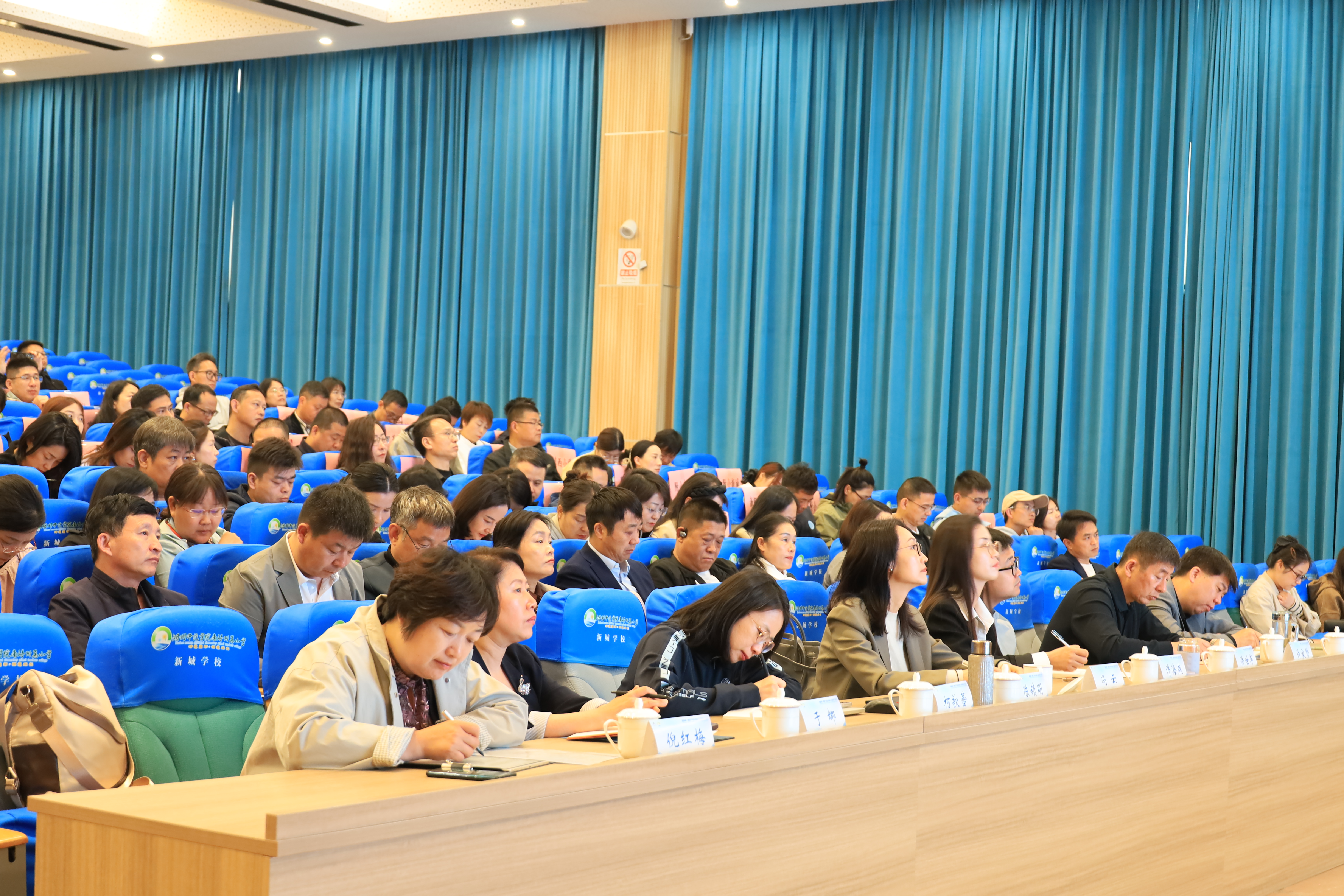 图片2.JPG